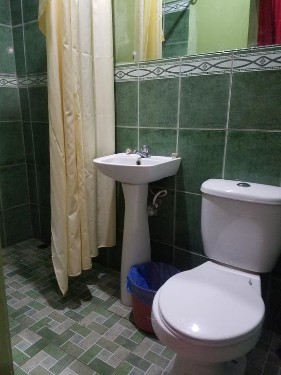 Casa Liz Hotel Манагуа Екстериор снимка